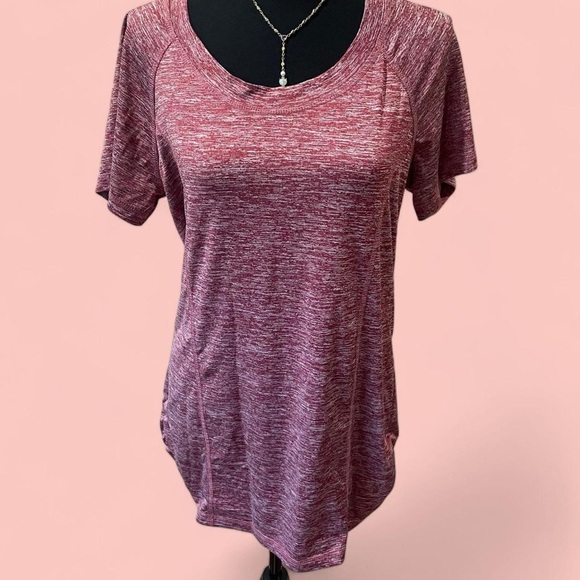 Women's red/burgundy sportswear top with open back detail - Picture 3 of 8